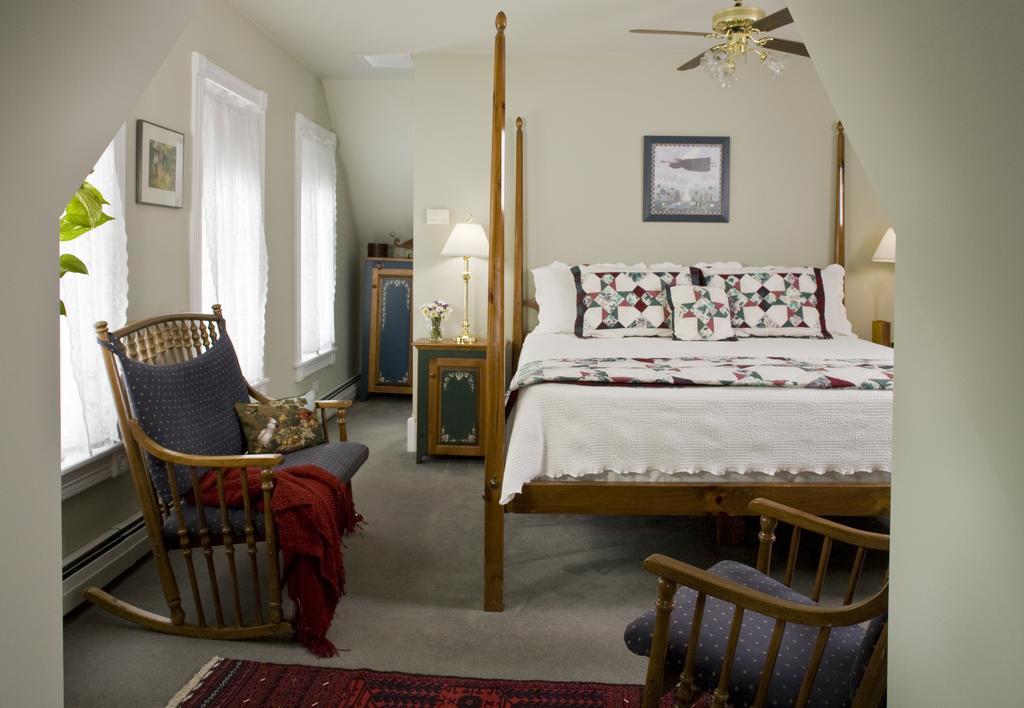 The Maple Leaf Inn Barnard Стая снимка