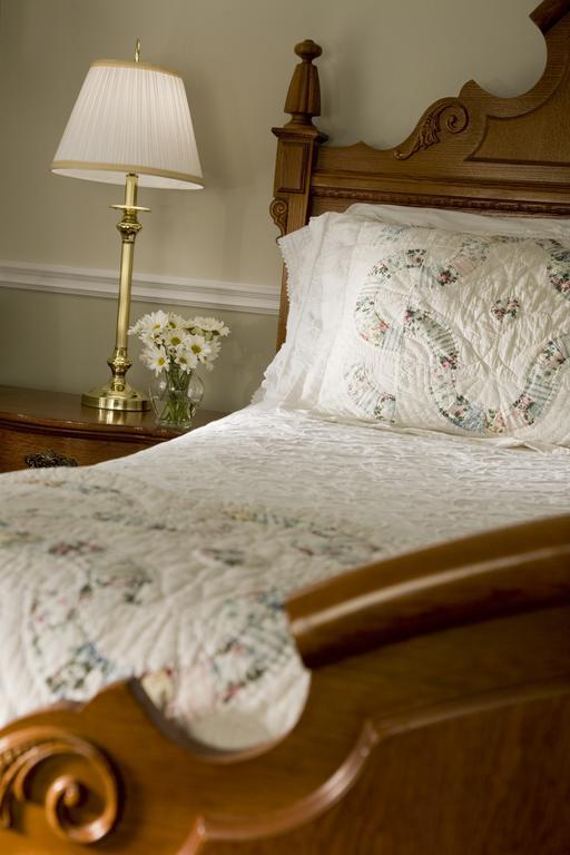 The Maple Leaf Inn Barnard Стая снимка